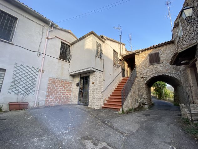 CASA INDIPENDENTE CON GIARDINO ESCLUSIVO - Foto 2