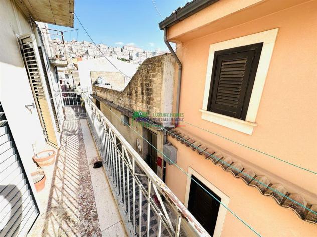 Rif. 9296 - Indipendente zona Piazza Sant'Antonio