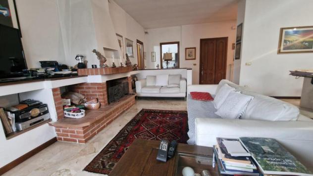 Villetta bifamiliare in vendita a Sarzana 303 mq Rif: 1425117