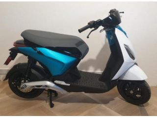 PIAGGIO 1 Active .