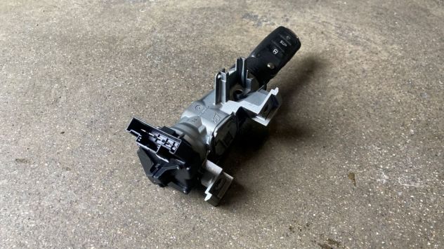 Blocchetto avviamento Volkswagen Up del 2021 (6RA905865B) - Foto 2