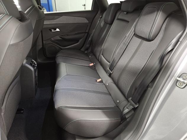 Peugeot 308 BlueHDi 130 S&S EAT8 SW Allure - Foto 8