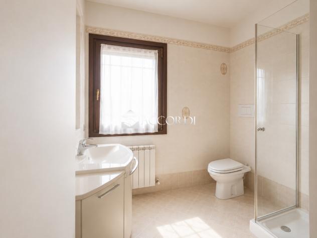 APPARTAMENTO di 5 vani e di 130 mq (MASERA' DI PADOVA) rif. DS20 - Foto 8