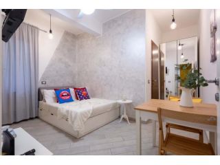 Room in Via della Magliana, Roma for 25 m² with 3 bedrooms