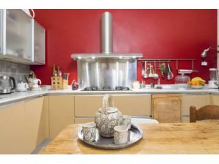 cozy 'casa ringhiera' in Navigli area - PER IL SALONE DI MOBILE 2026