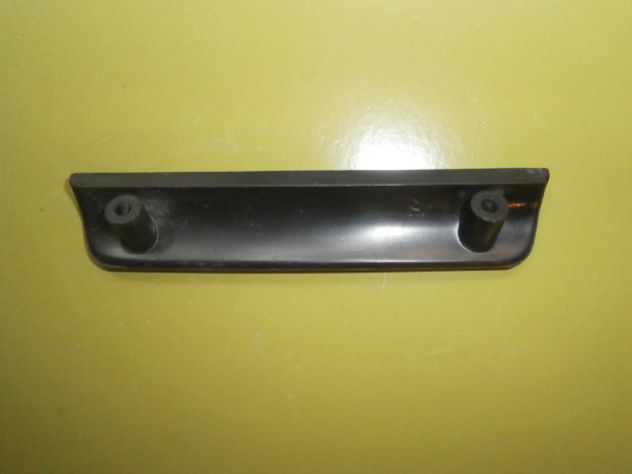 Maniglia Portellone Posteriore Nera Con Serratura Per Chevrolet 2002-2006 - Sostituisce 15086873