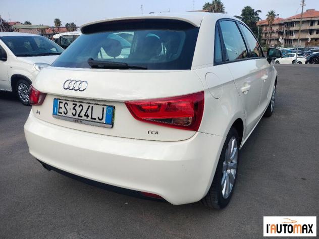 AUDI - A1 Sportback Sportback 1.6 tdi Ambition s-tronic - Foto 5