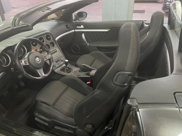 Alfa Romeo Spider 1750 TBi - Foto 5