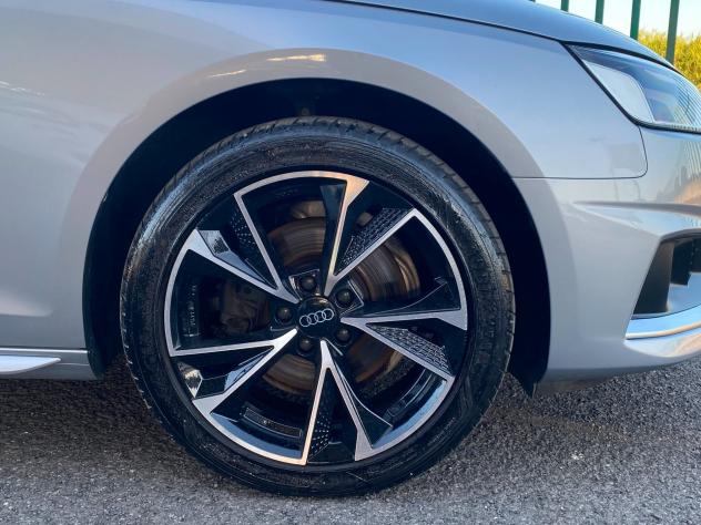 Audi A4 Avant 35 TDI S tronic Business Sport - Foto 8