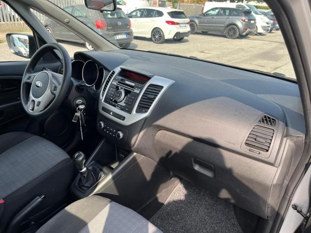Kia Venga 1.4 EcoGPL Active - Foto 9