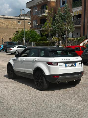 Land Rover Range Evoque 2.0 TD4 180 CV 5p. SE Dynamic - Foto 4