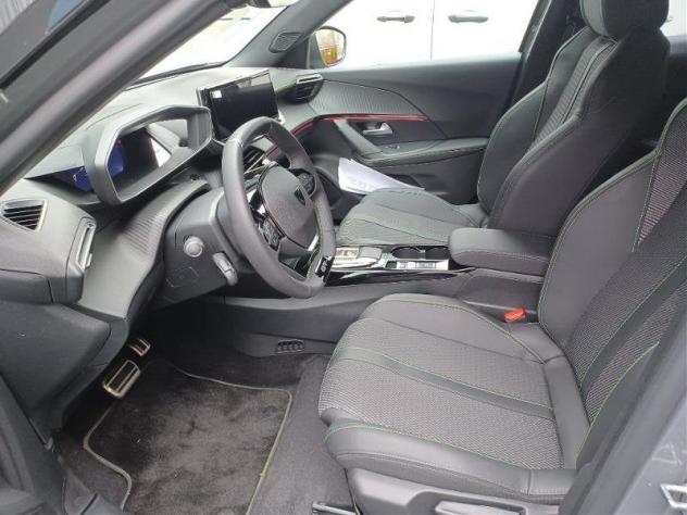 Peugeot e-2008 e 2008 156cv / 115kW GT - Foto 8
