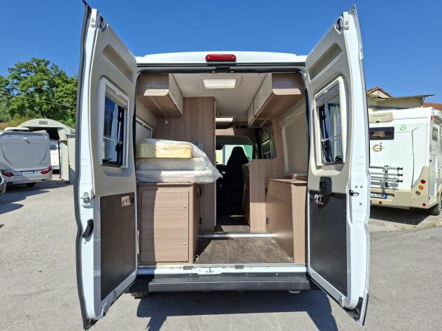 VAN CAMPER PURO CARADO DUCATO SEMIDINETTE LETTO MATRIMONIALE CLIMATIZZATORE FOTOVOLTAICO CAMPEGGIO USATI GENERALI 1611 - Foto 6