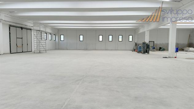 CAPANNONE INDIPENDENTE CON PALAZZINA UFFICI IN AFFITTO A CORNATE D'ADDA - Foto 14