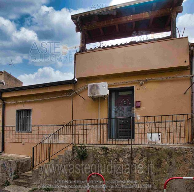 IMMOBILI-IMMOBILE RESIDENZIALE-via Pietro Colletta n. 44