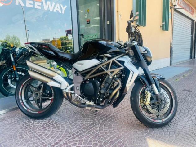 MV AGUSTA Brutale 990 R TUTTO INCLUSO ANCHE PASSAGGIO! MINI RATE rif. 24054638 - Foto 4