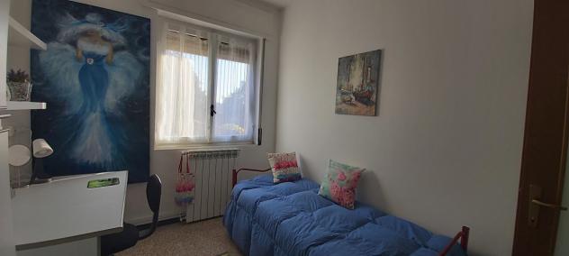 Stanza in appartamento in affitto a Melzo