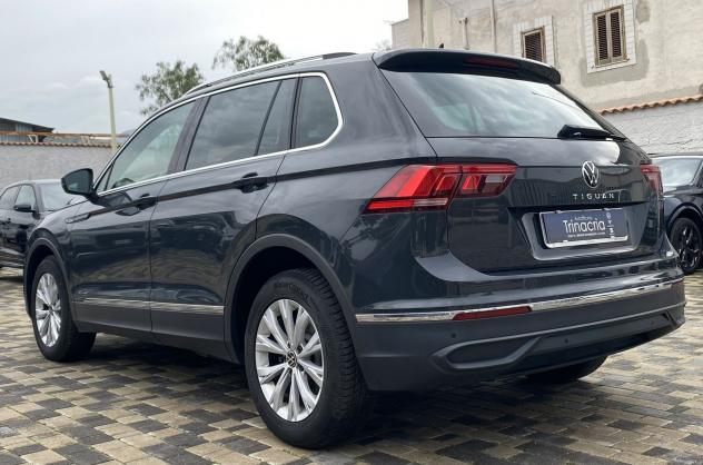 Volkswagen Tiguan Life 2.0 TDI 122CV - Foto 6