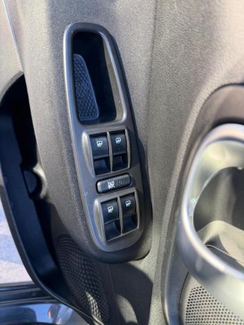 FIAT - 500 L - 500L 0.9 TwinAir Turbo Nat. Power Lounge - Foto 8