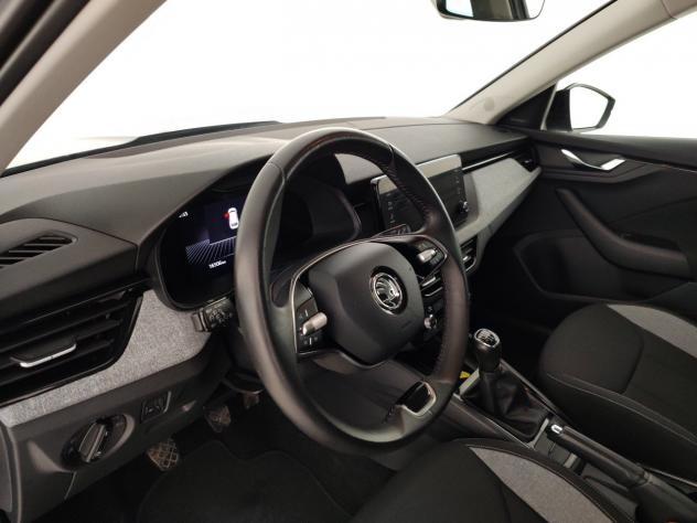 Škoda Kamiq 1.0 TSI Black Dots 70kW - Foto 8