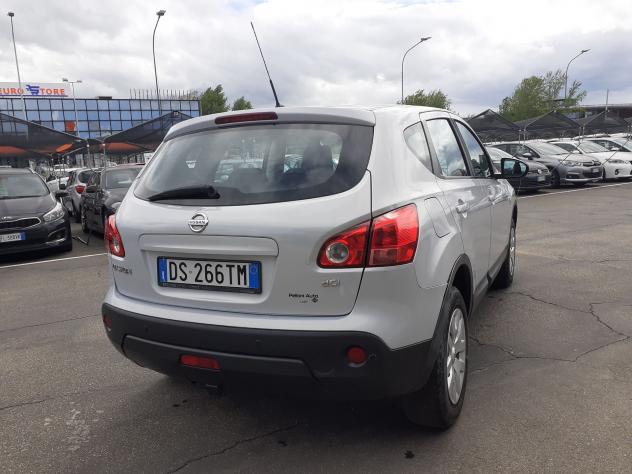 Nissan Qashqai 2.0 dCi DPF 4WD G.TRAINO- 1° PROP-KM CERTIFICATI - Foto 3