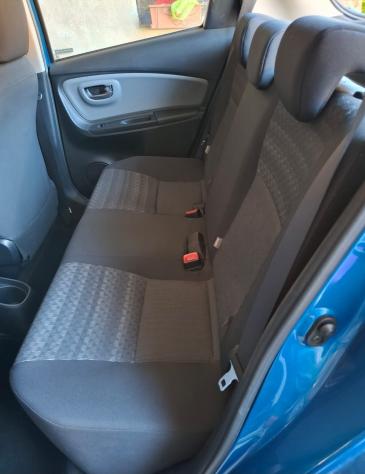 Toyota Yaris 1.0 5 porte Lounge - Foto 5