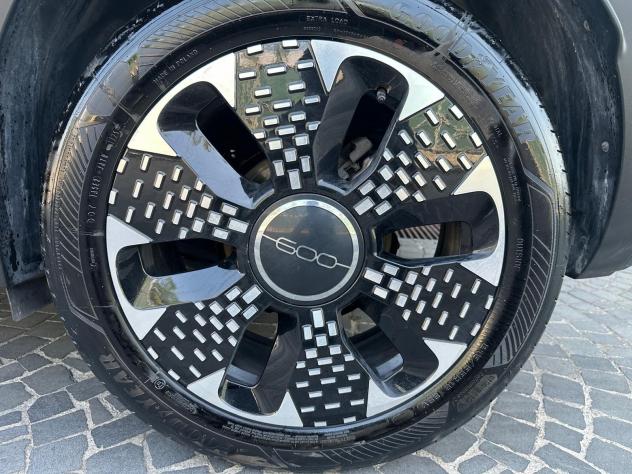 Fiat 600 Hybrid 110 CV DCT MHEV La Prima - Foto 10