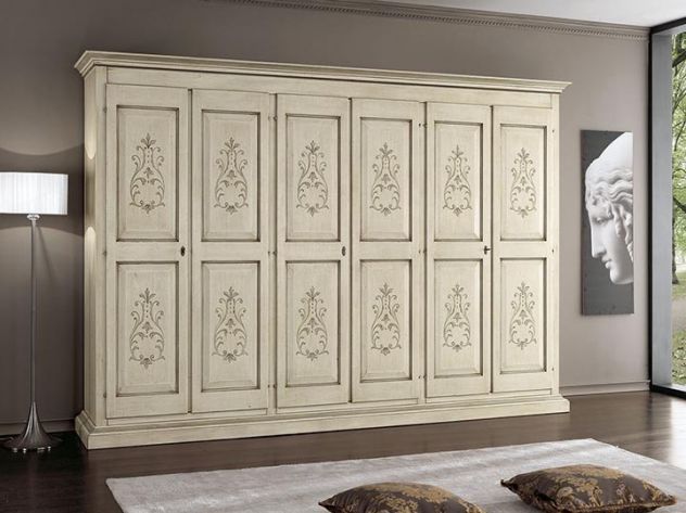 Armadio 6 ante laccato decorato cod 7022