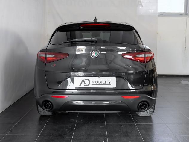 Alfa Romeo Stelvio 2.2 Turbodiesel 190 CV AT8 Q4 Sprint - Foto 3