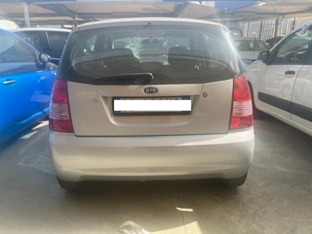 KIA PICANTO - Foto 8