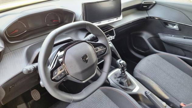 Peugeot 208 1.2 PURETECH STYLE S&S KM ZERO 100 CV PER NEOPATENTATI - Foto 5