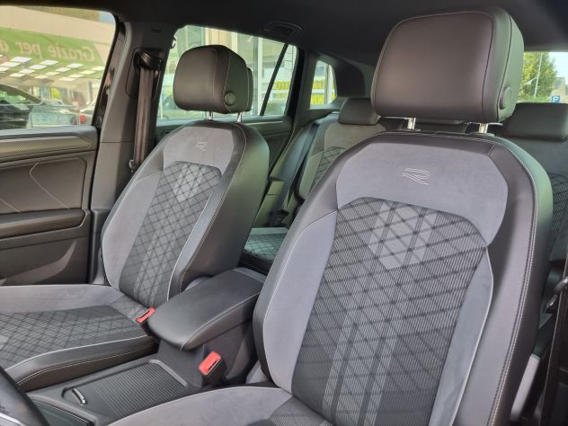 Volkswagen Tiguan 2.0 TDI 150CV SCR DSG R-Line - Foto 6
