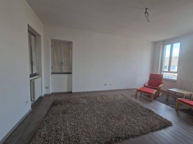 Immobile di 2800 m² con più di 5 locali in affitto a Legnano - Foto 20
