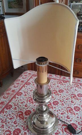 lampada da tavolo cromata con paralume a mezzaluna - Foto 4