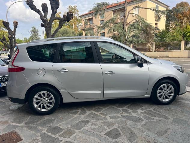 RENAULT SCENIC 1.5 ENERGY 7 POSTI NEOPATENTATI - Foto 5