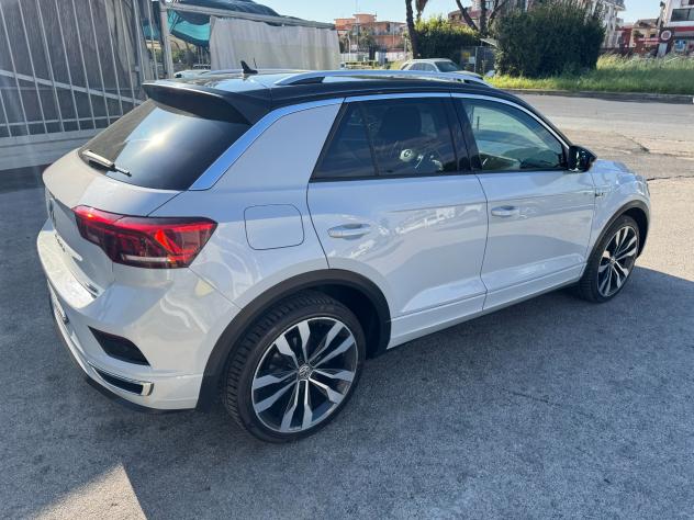 R LINE VW T-ROC 2.0 TDI 150CV 4MOTION DSG 2019 - Foto 8