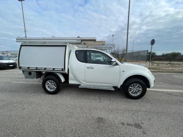 MITSUBISHI L200 2.5 DI-D/136CV Club Cab Invite DPF rif. 23712780 - Foto 4