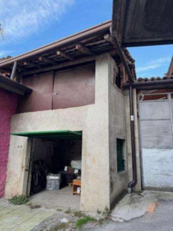 Immobile in asta di 19 m², box auto in vendita a Lodrino - Foto 2