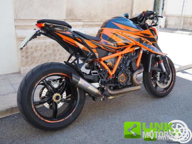 KTM 1290 Super Duke R Naked - Foto 3
