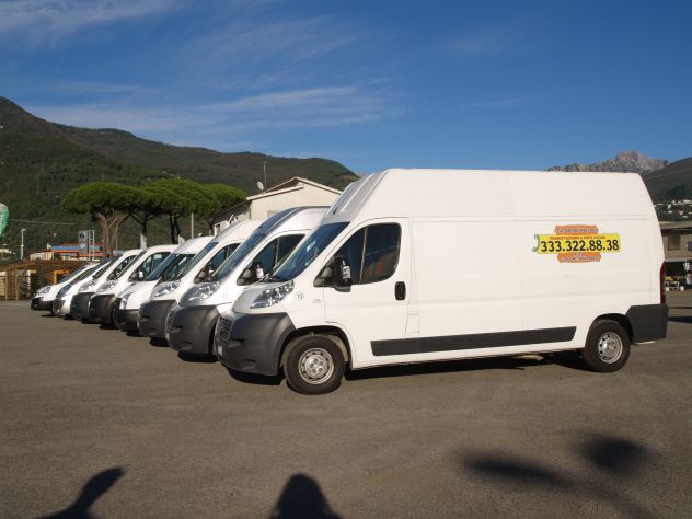 TUTTOGARE RENT : noleggia: Auto - Van - Furgoni e Noveposti a Massa Carrara (MS) - Foto 2