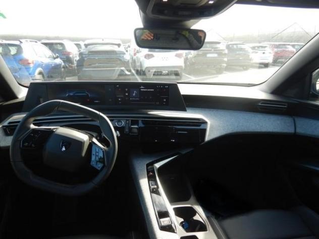 Peugeot 5008 Hybrid 145 e-DCS6 Allure - Foto 4