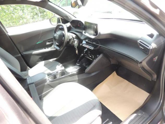 PEUGEOT 2008 BlueHDi 130 S&S EAT8 Allure Pack rif. 23939374 - Foto 9
