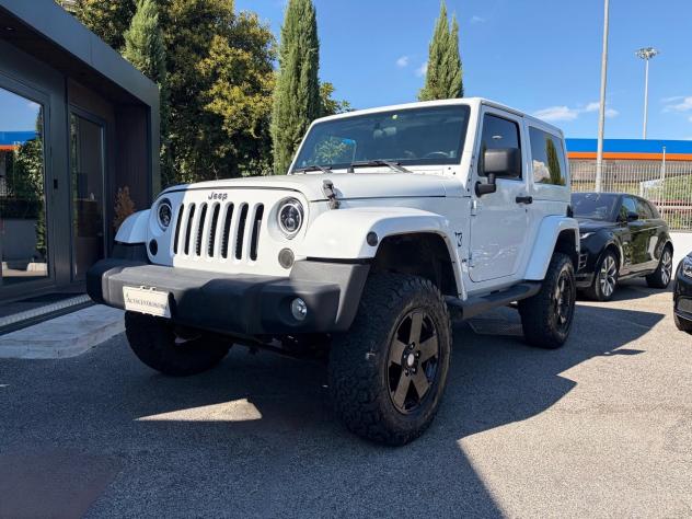 Jeep Wrangler Unlimited 2.8 CRD DPF Sahara Auto - Foto 3