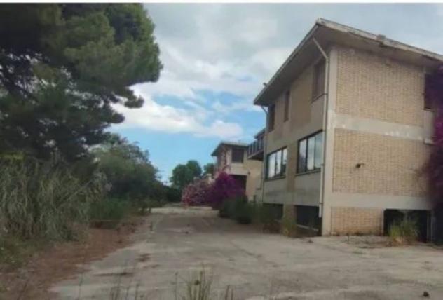 Immobile in asta di 199 m² con più di 5 locali in vendita a Martinsicuro - Foto 14