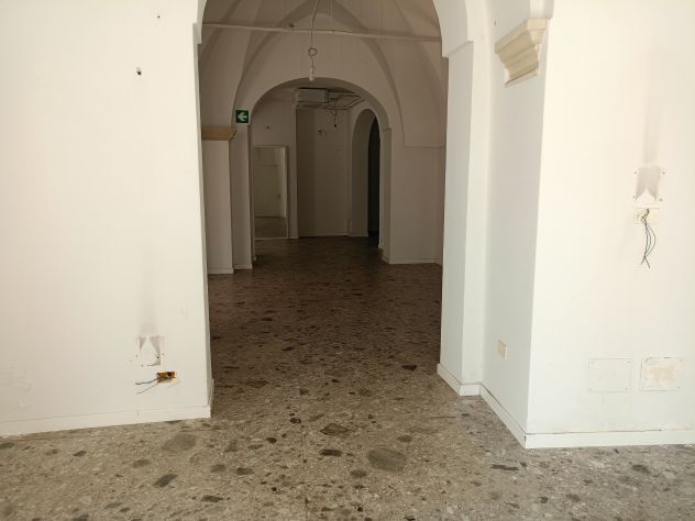 Ampio locale in affitto - Foto 10