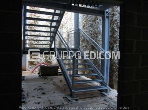 Fabbricati costruiti per esigenze commerciali di 7.65 mq in vendita a Palermo - Rif. 3561285
