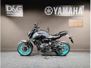 Yamaha MT-07 YAMAHA MT-07