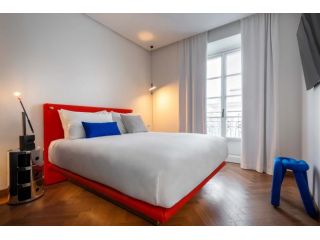 Via Manzoni 25 - Design Suite 41