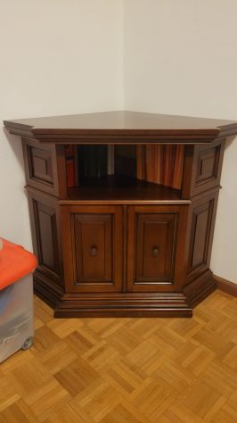 MOBILE ANGOLARE IN LEGNO STILE SPAGNOLO