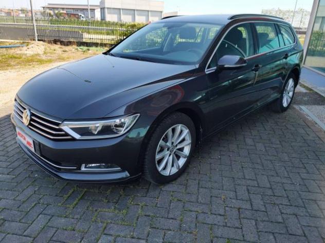 Volkswagen Passat Variant 2.0 tdi 150cv Business DSG, Navi, Cruise Adattivo - Foto 2